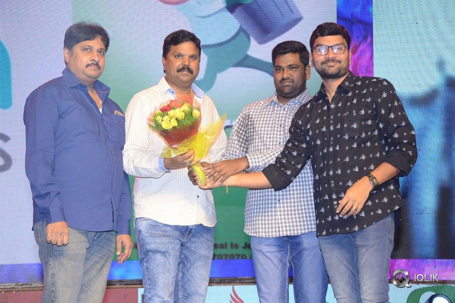 Jamba-Lakidi-Pamba-Movie-Pre-Release-Event